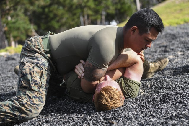 Marines practice ground fighting