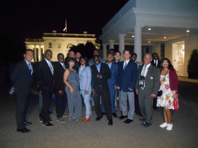 ISEC Interns visit White House