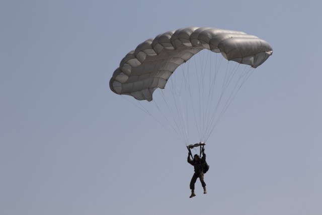 U.S. Army Soldiers conduct paradrop training with Bulgarian Special Forces