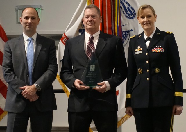 Fort Knox earns two Army energy awards for successfully taking post 'off the grid'