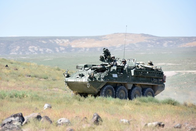 Airmen practice combat skills alongside Army counterparts