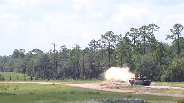 Gen. Garrett Visits 3rd ID