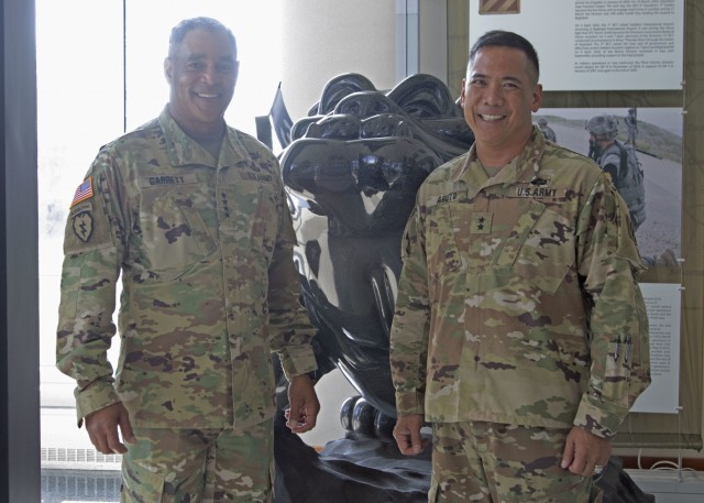 Gen. Garrett Visits 3rd ID