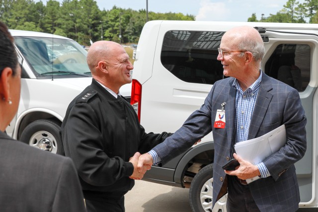 GREETING FORMER ARMY SECRETARY