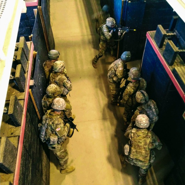 Illinois Guardsmen break barriers as team sport at Rising Thunder