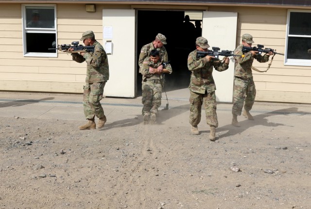 Illinois infantryman trains to save lives at home, abroad