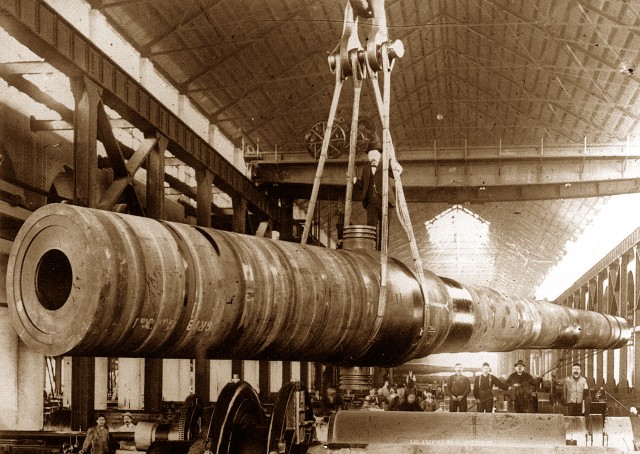 16-inch seacoast cannon produced at Watervliet Arsenal's Big Gun Shop