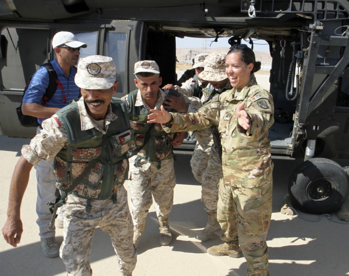 American, Jordanian soldiers conduct medevac training Article The
