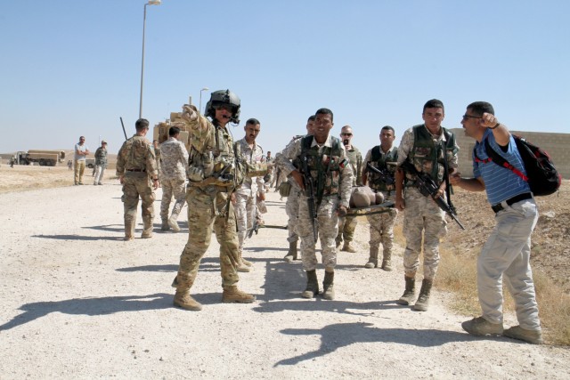 American, Jordanian soldiers conduct medevac training