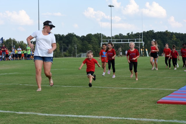 Fort Knox children, parents celebrate start of fall sports season