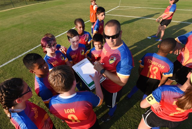 Fort Knox children, parents celebrate start of fall sports season