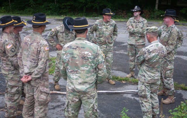 NY National Guard cavalry troopers earn their spurs