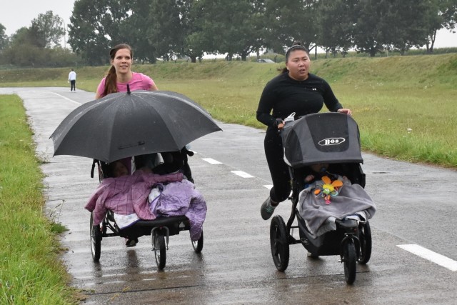 Patriot Day 3K at Chi&egrave;vres Air Base