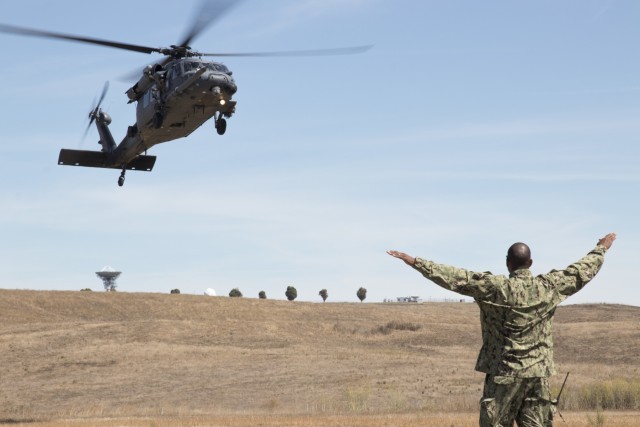 Soldiers, Airmen and Sailors train to save lives at Camp Parks