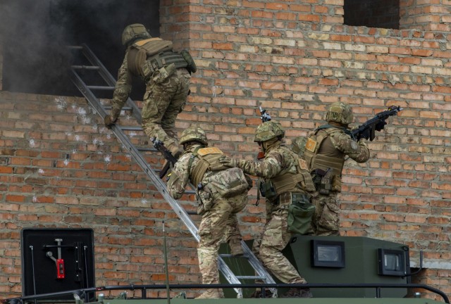 Rapid Trident 19 demonstrates multinational proficiency in Ukraine