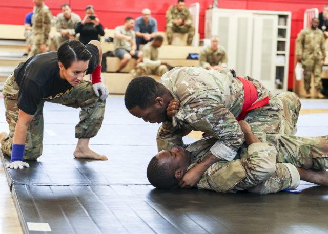 LRMC combatives rallies Soldier lethality