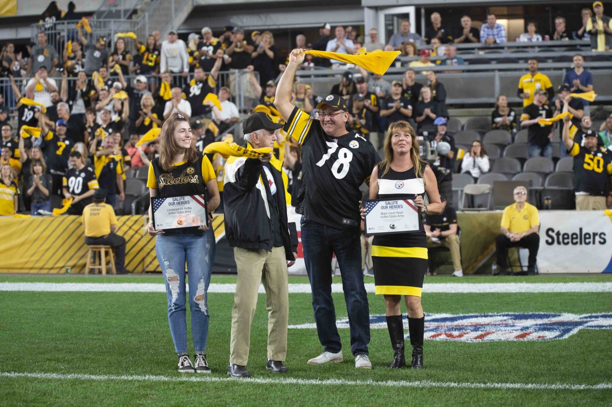 Steelers Salute to Service game honors military