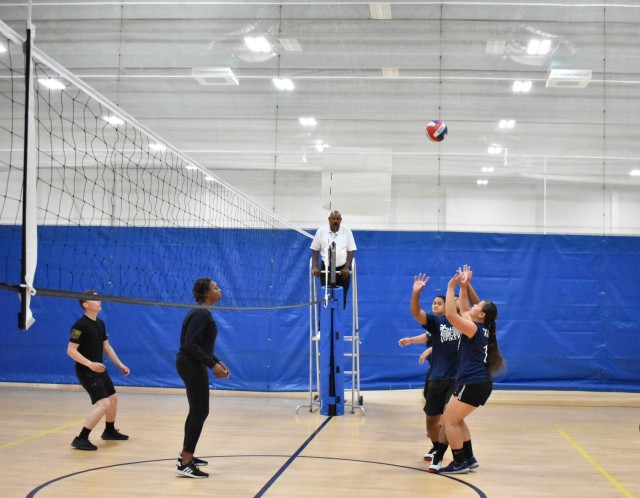 3-15IN Wins Intramural Volleyball Championship