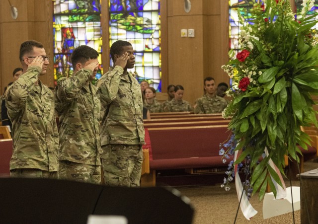 Fort Bragg engineers honor fallen paratrooper