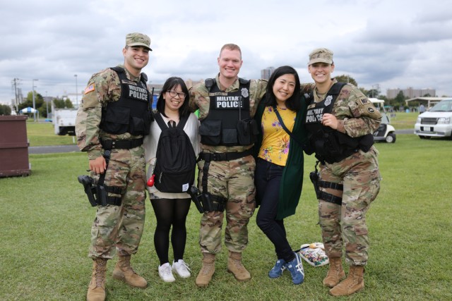 'Fall Festival' at Sagami Depot brings together U.S., Japanese communities