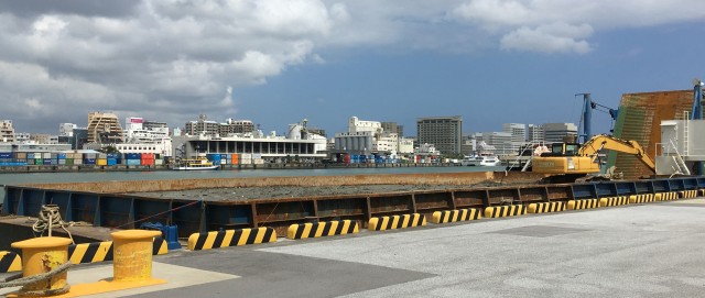 Naha port undergoes first dredging in 30 years