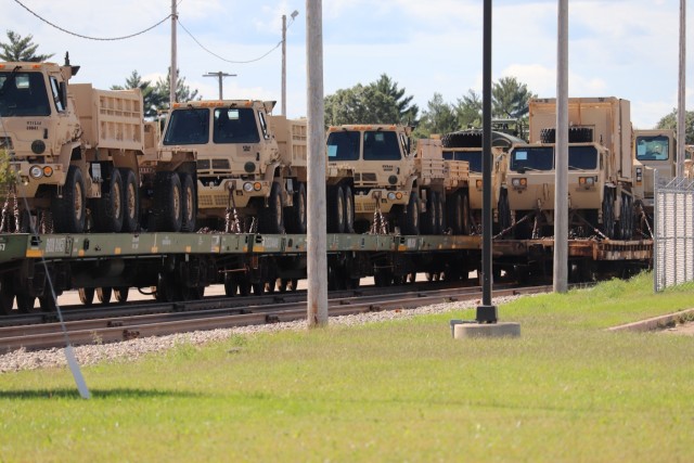 Engineer unit's equipment loaded on railcars at Fort McCoy for deployment