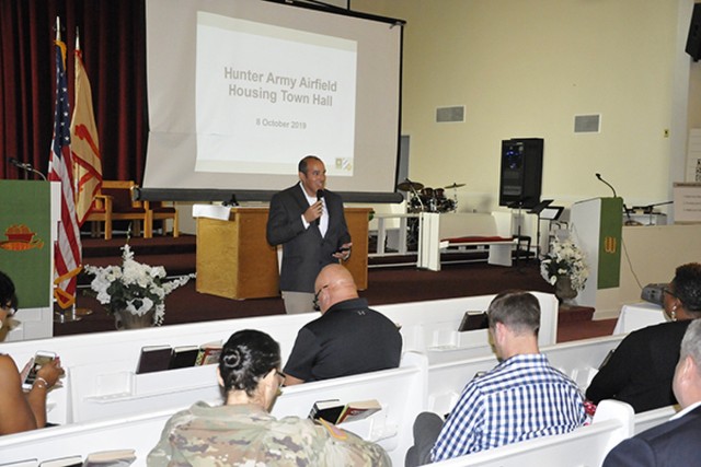 Hunter holds housing town hall, requests community feedback