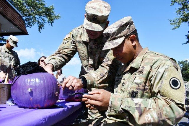 USAG Japan ACS raises domestic violence awareness with 'Purple Pumpkin' event
