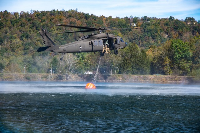 W.Va. Guard helicopter crews train to fight wildland fires