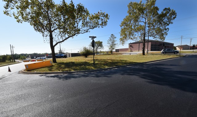 DPW officials planning a four-way stop at Fort Knox for 'long-term temporary' solution
