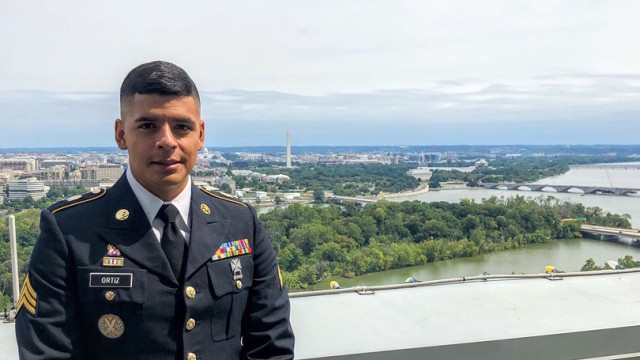 State Department honors NY Guard Soldier for Iraq service