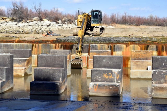 John Martin Dam's concrete stilling basin in excellent condition after first inspection in more than 75 years