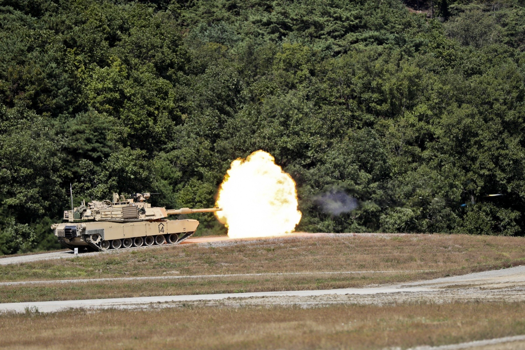 6-9 Cav. Maintenance team supports gunnery tables | Article | The ...