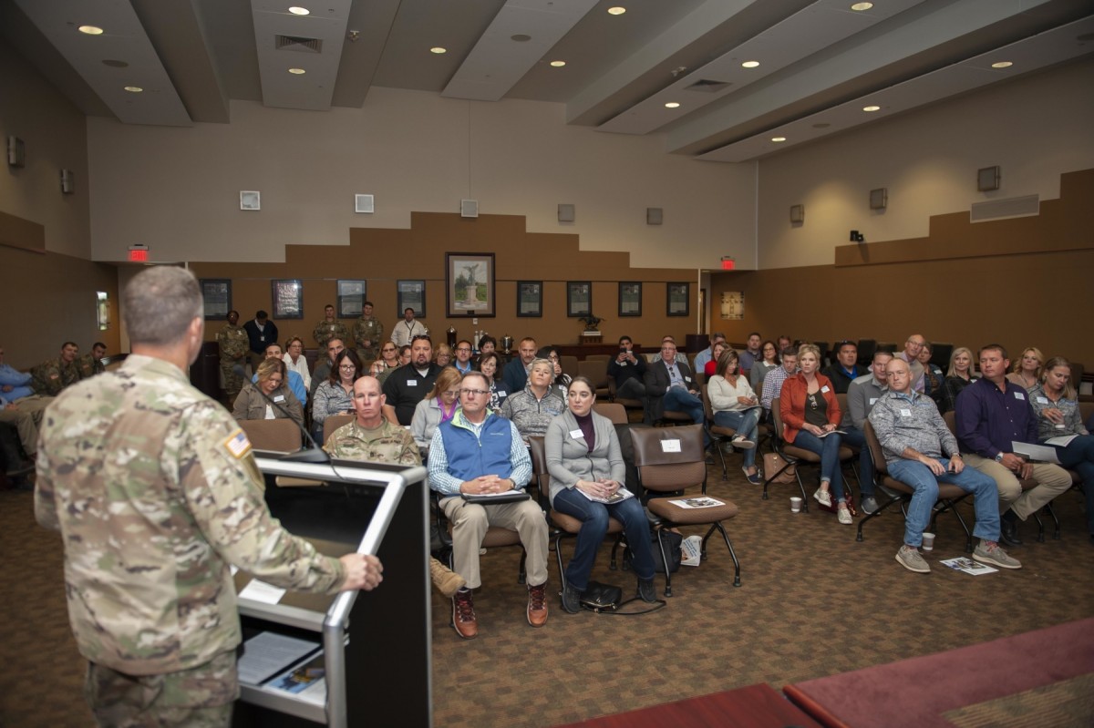 Leadership Kansas group gets the BRO tour | Article | The United States ...