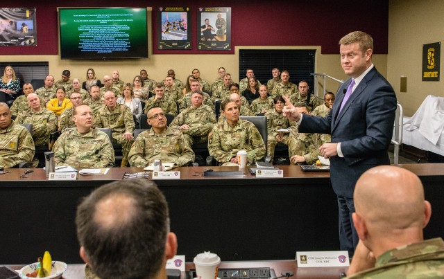 New Sergeant Major of the Army, Secretary of Army visit Fort Knox