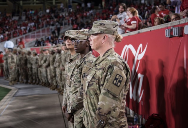 Soldiers re-dedicate themselves to nation during Veterans Appreciation game