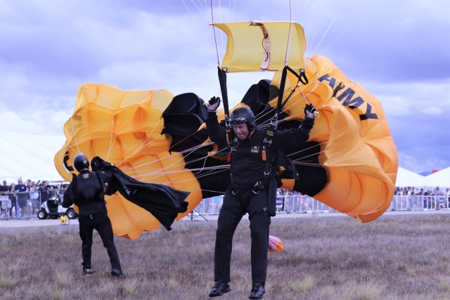 Army rolls, flies into airshow