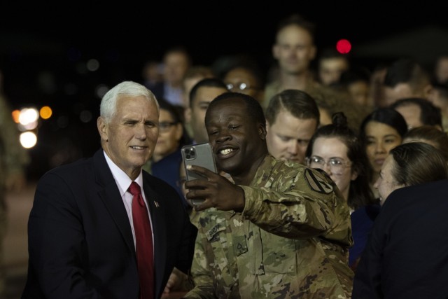 Vice President Mike Pence arrives at Fort Hood