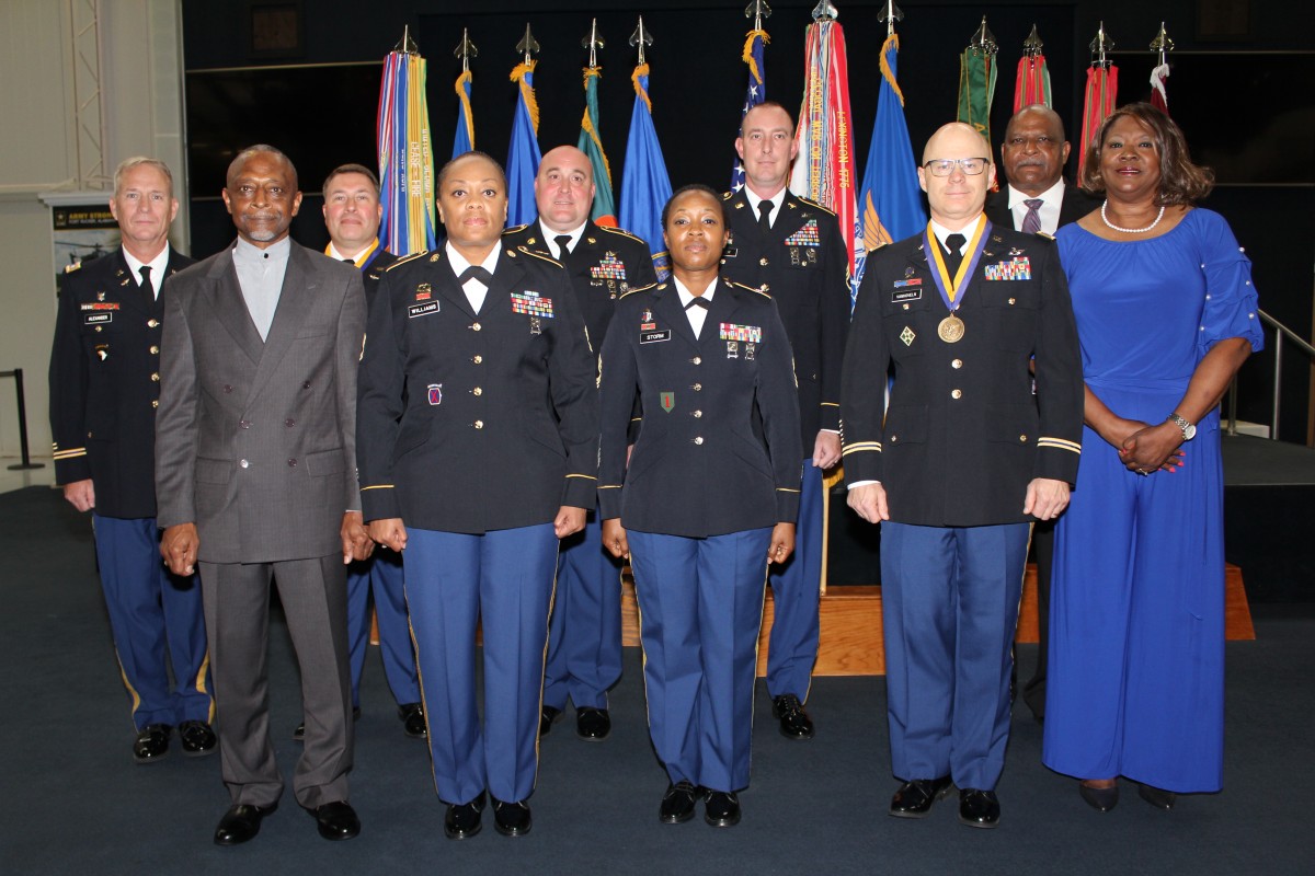 283 years of service -- 7 Soldiers, 3 civilians retire at Fort Rucker ...