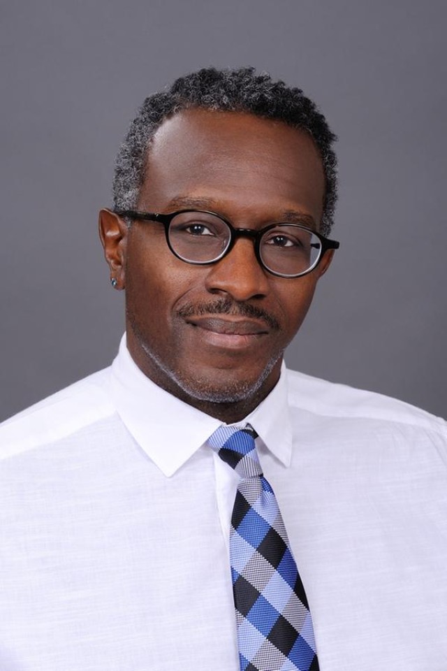 Teacher at Zama Middle High School receives presidential award