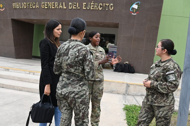 West Virginia Guard, Peru trade tips on disaster response