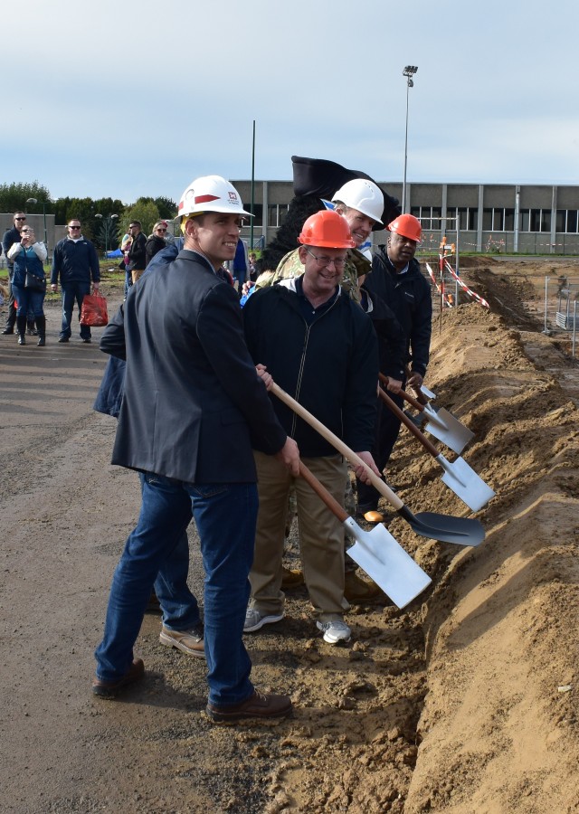 Groundbreaking of the new Brussels American School