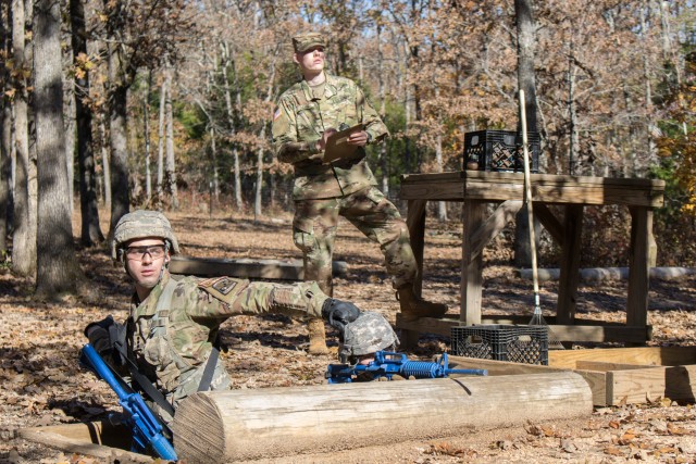 Fort Leonard Wood hosts 3rd Brigade ROTC cadets in Blackhawk Ranger ...