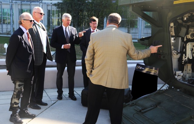 Army leaders get firsthand look at C5ISR Center research, development projects