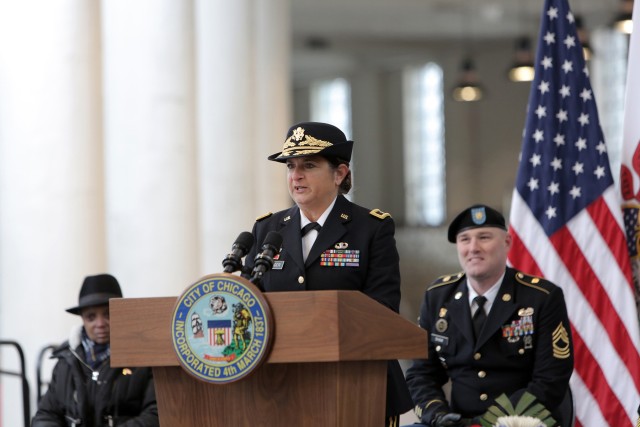 Army Reserve Soldiers reach out through Chicagoland communities to share the story of veterans