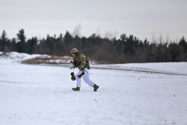 Platoon live fire certification in the snow