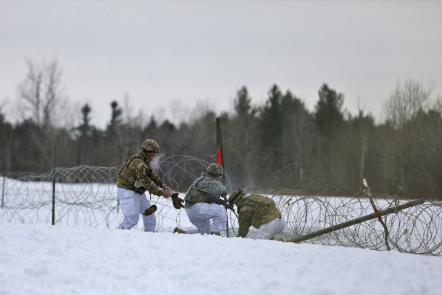 Platoon live fire certification in the snow