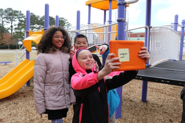 Norfolk District and young scientists intersect during geotagging event