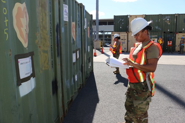 599th Trans. Bde facilitates unit equipment offload from JRTC