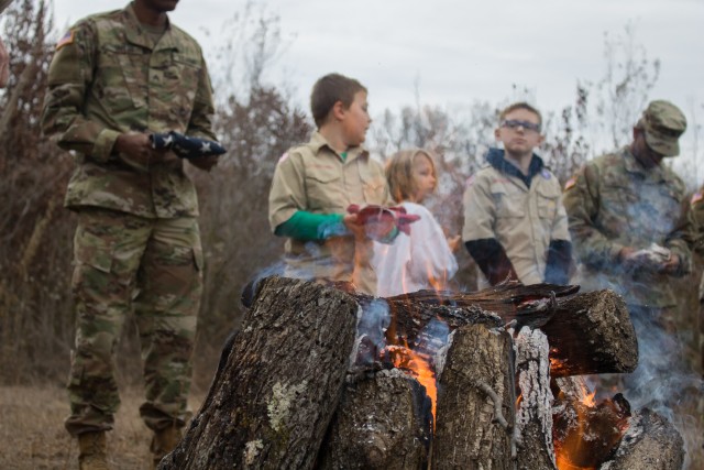 Engineers, Cub Scouts perform flag retirement ceremony